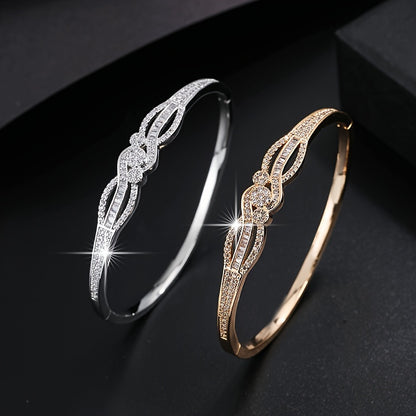 Elegant Golden-Tone Bracelet