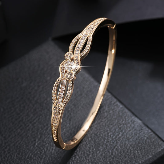 Elegant Golden-Tone Bracelet